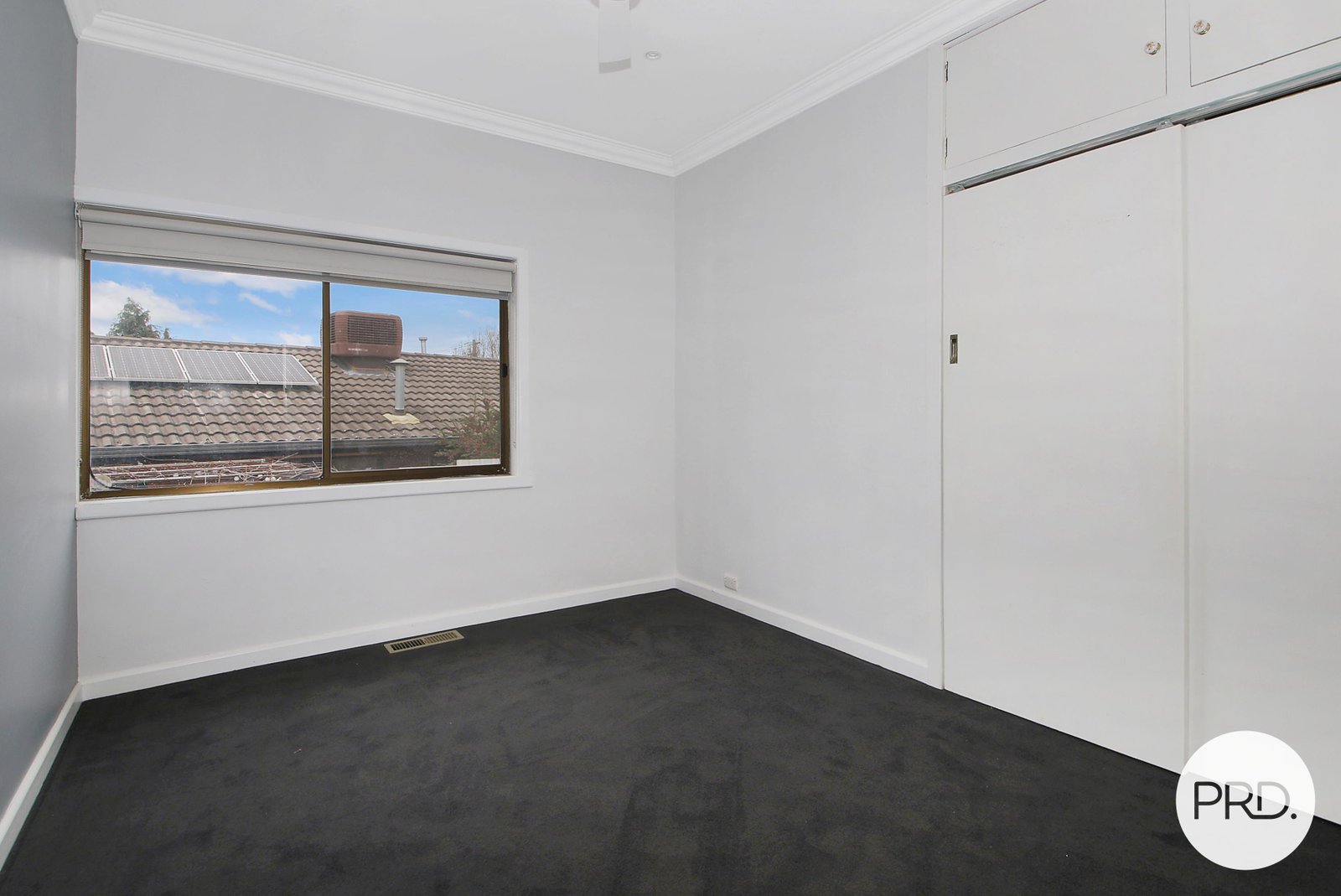 1/711 Centaur Road HAMILTON VALLEY 5