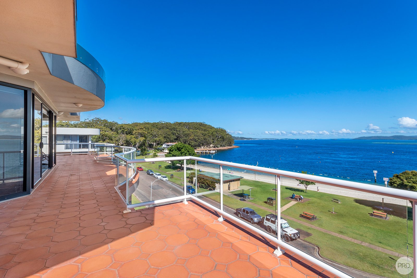 17/11 Columbia Close NELSON BAY 2