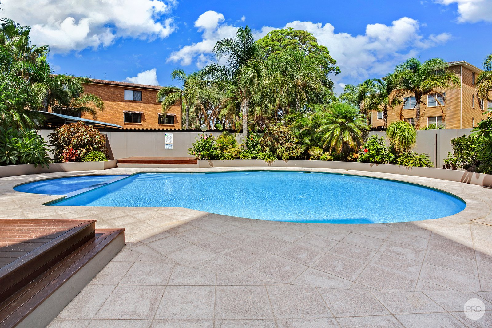 17/11 Columbia Close NELSON BAY 13