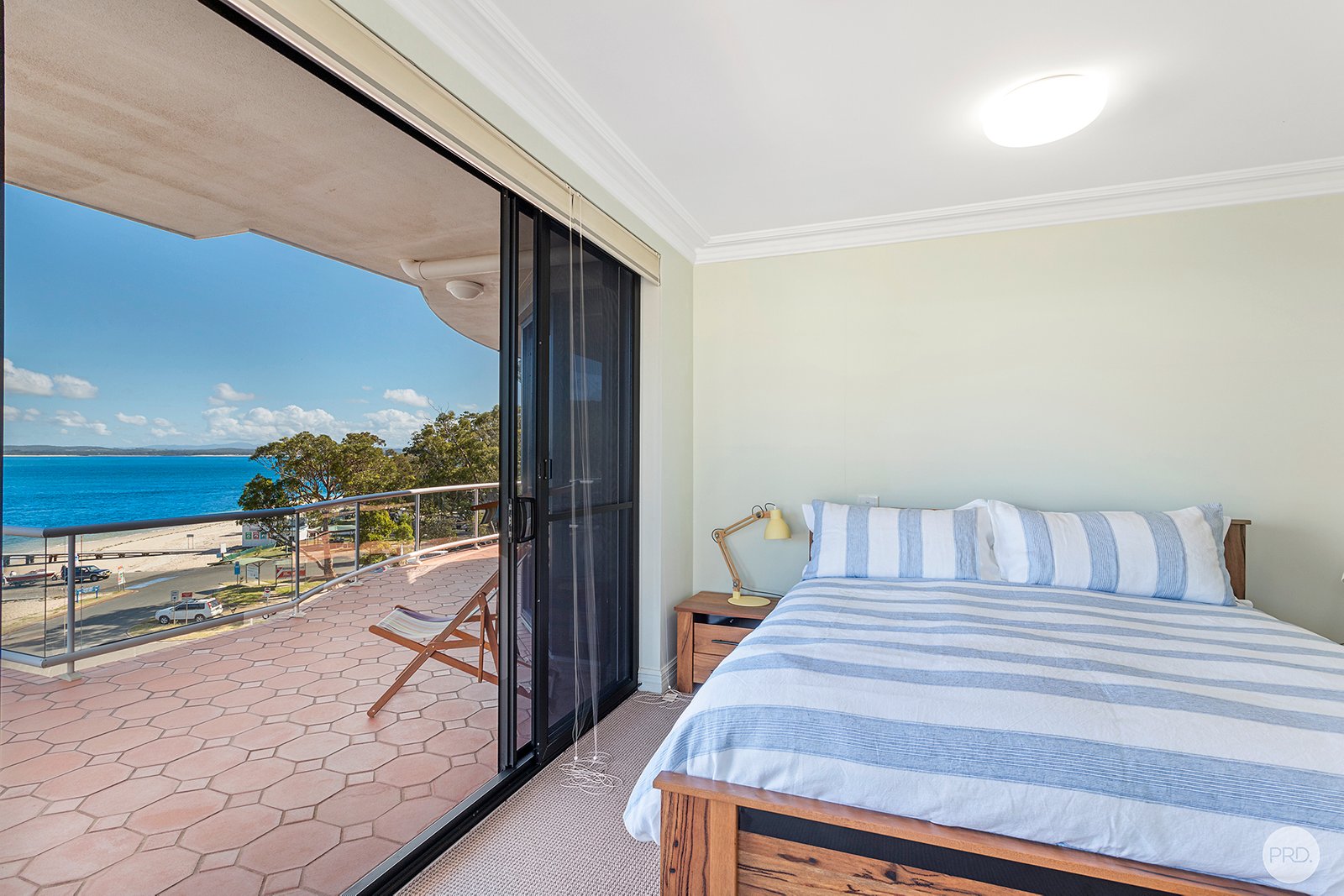 17/11 Columbia Close NELSON BAY 17