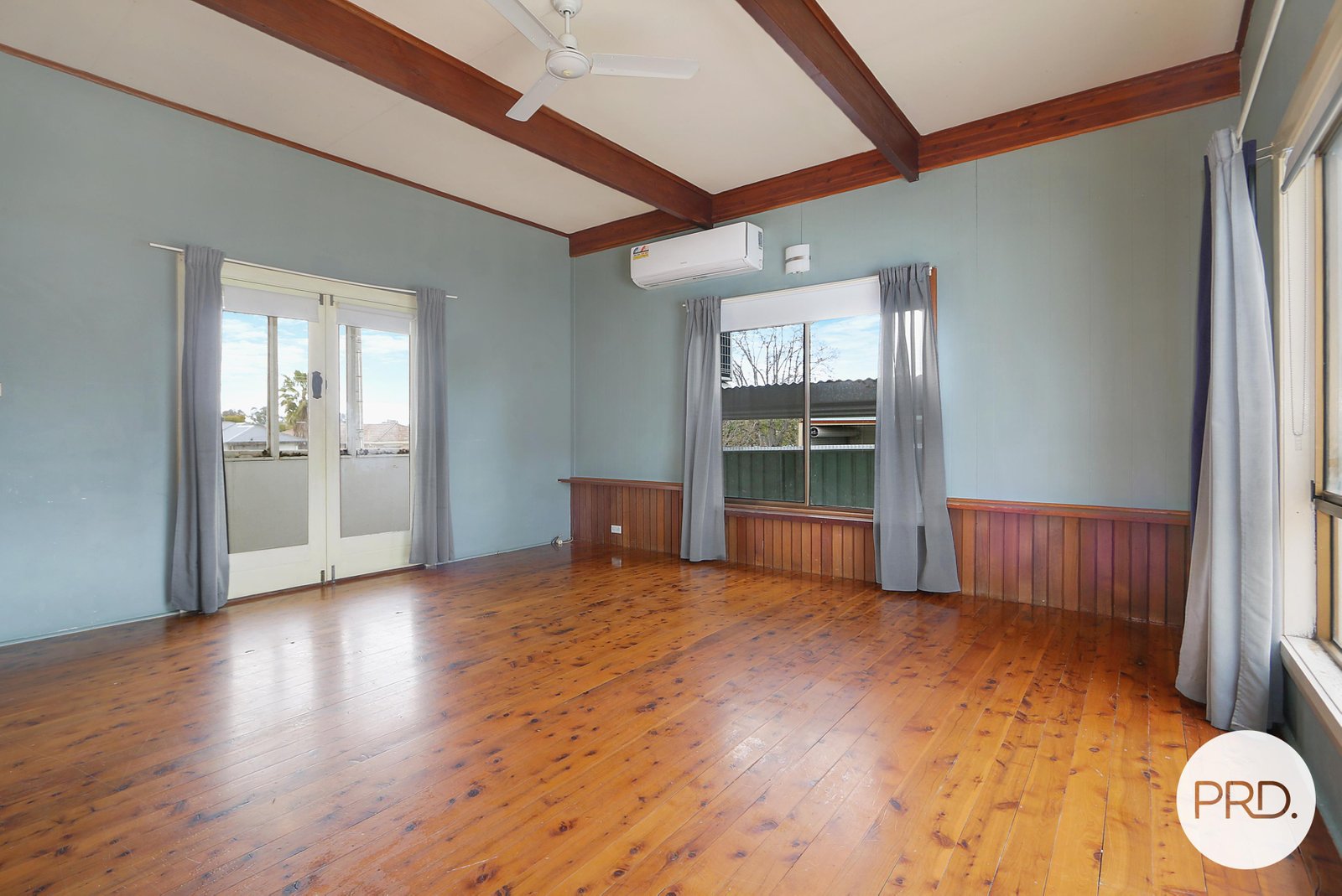 1/711 East Street EAST ALBURY 3