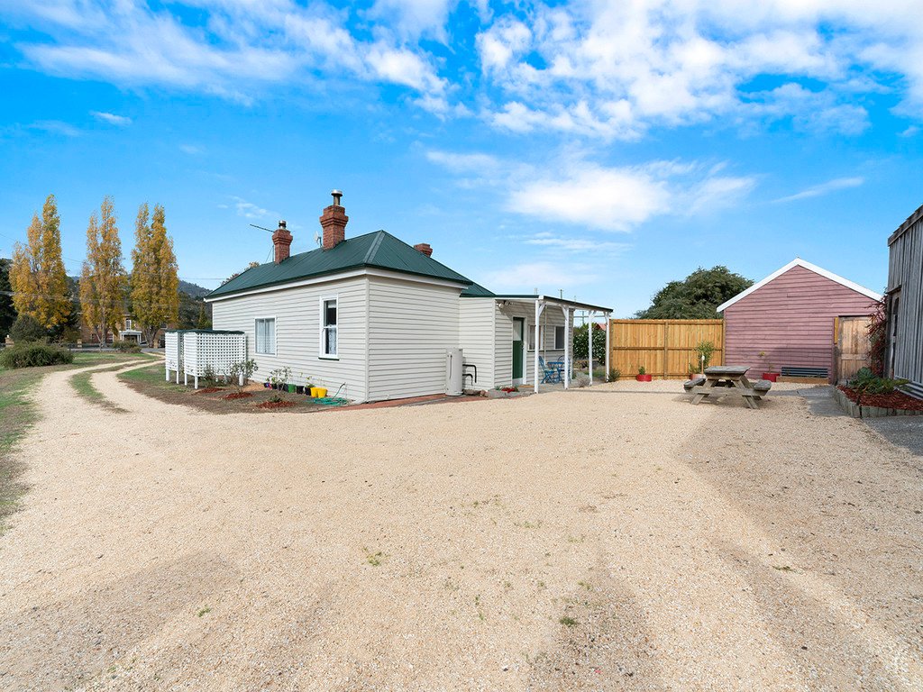 1711 Midland Highway BAGDAD 12