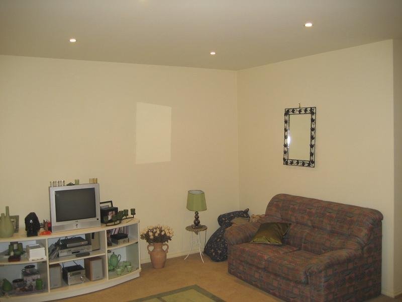 Gallery: 17/127-129 Sommerville Road