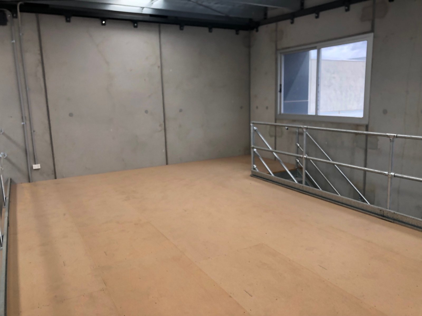 Gallery: 17/13-15 Curie Court
