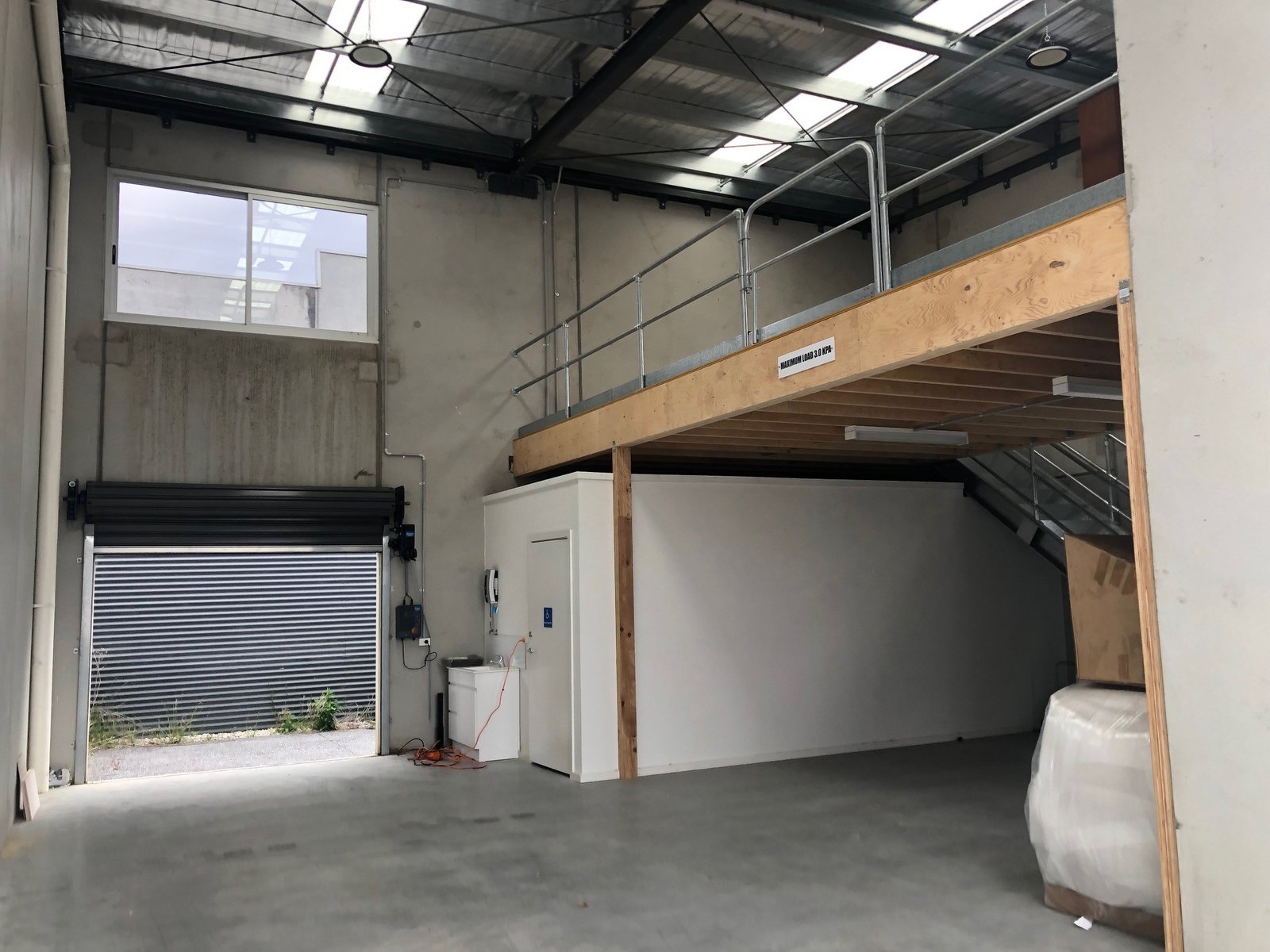 Gallery: 17/13-15 Curie Court