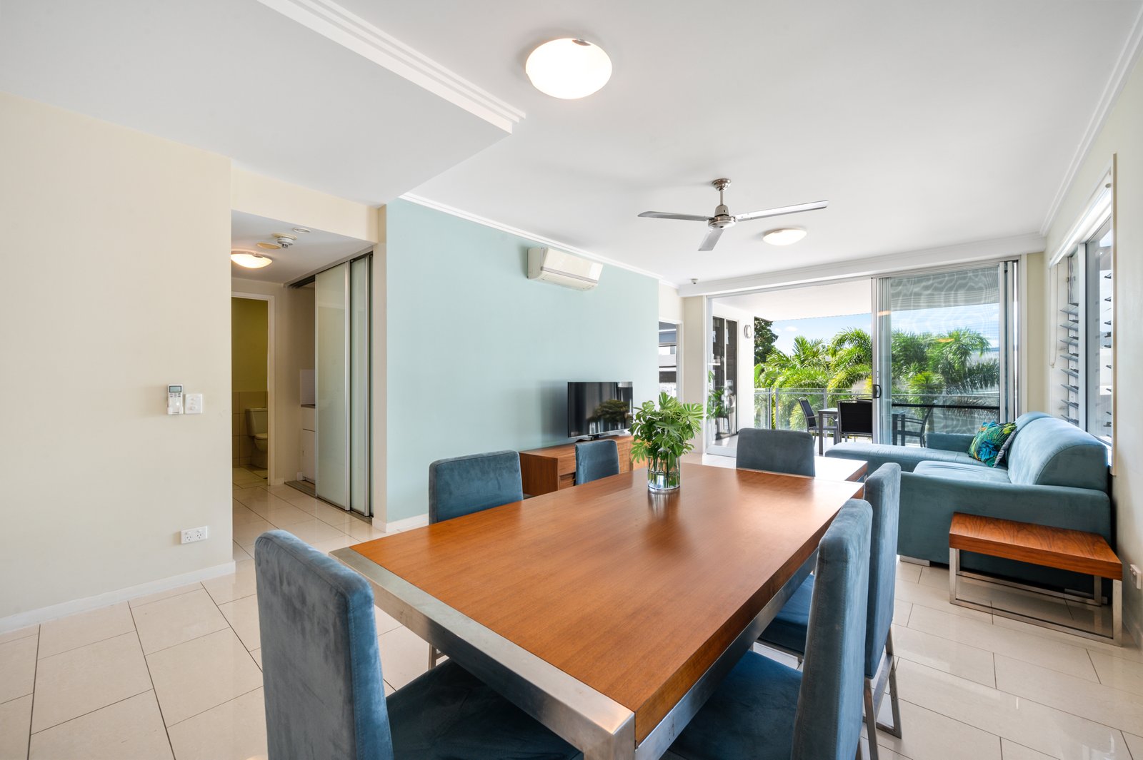 17/15 Flame Tree Court AIRLIE BEACH 4