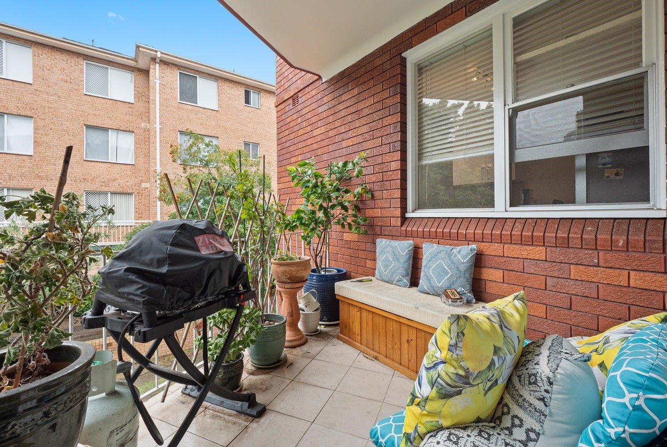 17/154-156 Chuter Avenue SANS SOUCI 6