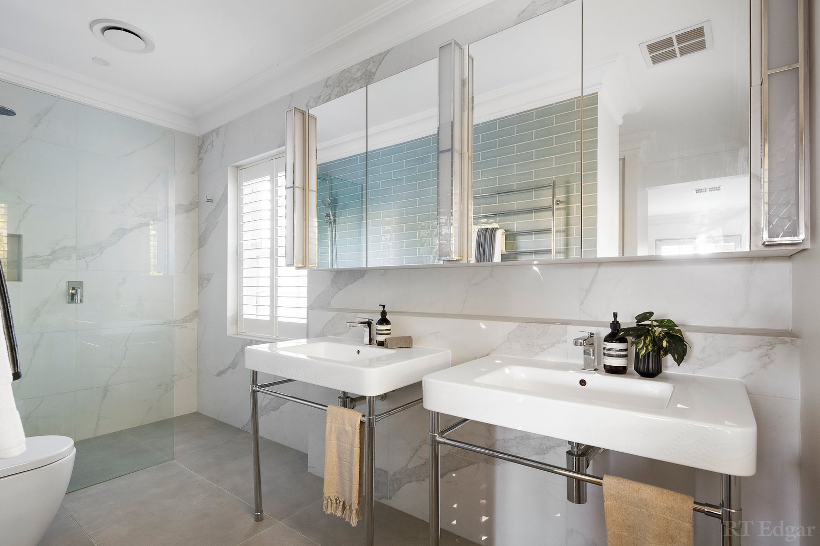 Real Estate and Property in 1/716 Orrong Road, Toorak, VIC