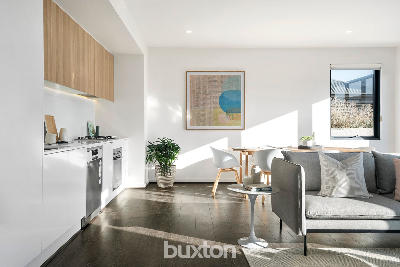 Gallery: 17/167 Beach Road