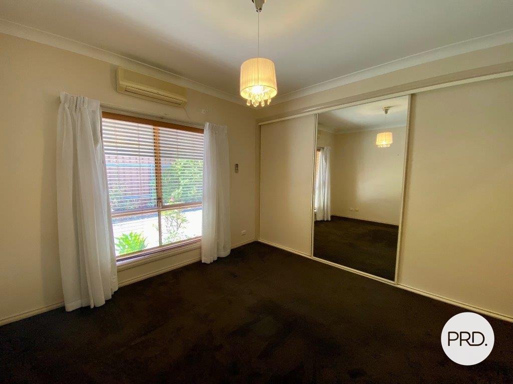 1/718 Jones Street ALBURY 5