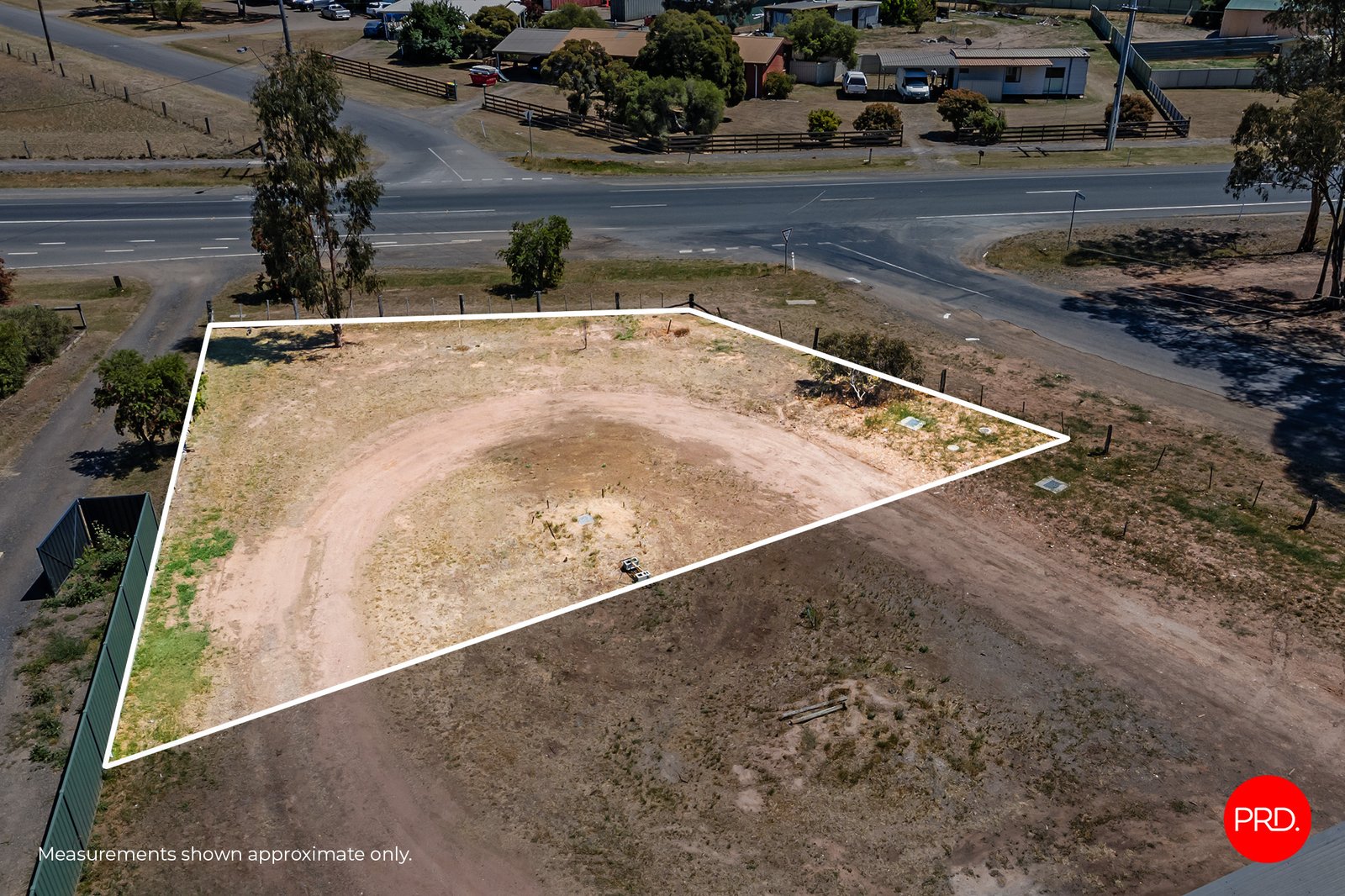 1/718 Midland Highway HUNTLY 4