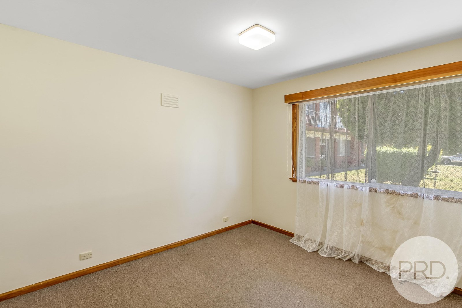 17/19 Queen Street SANDY BAY 6