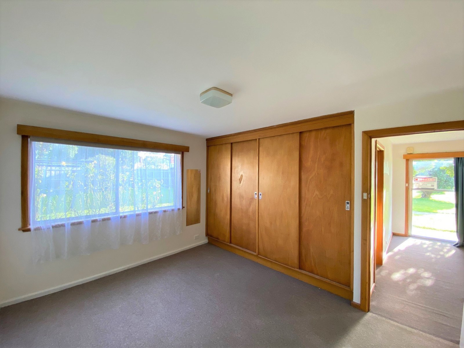 17/19 Queen Street SANDY BAY 4