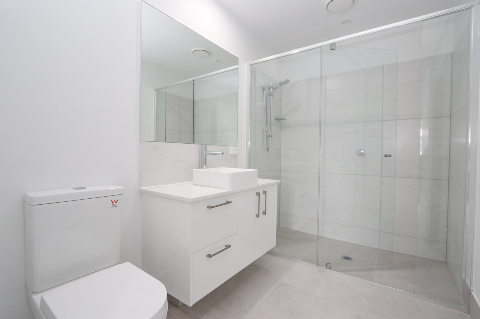 17/19 Sunrise Court MERRIMAC 19
