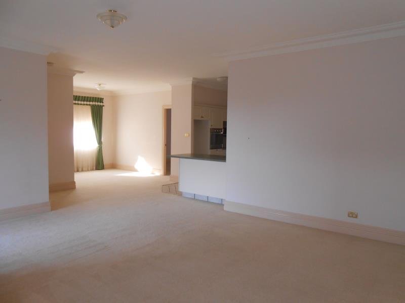 1/72 Carthage Street TAMWORTH 5