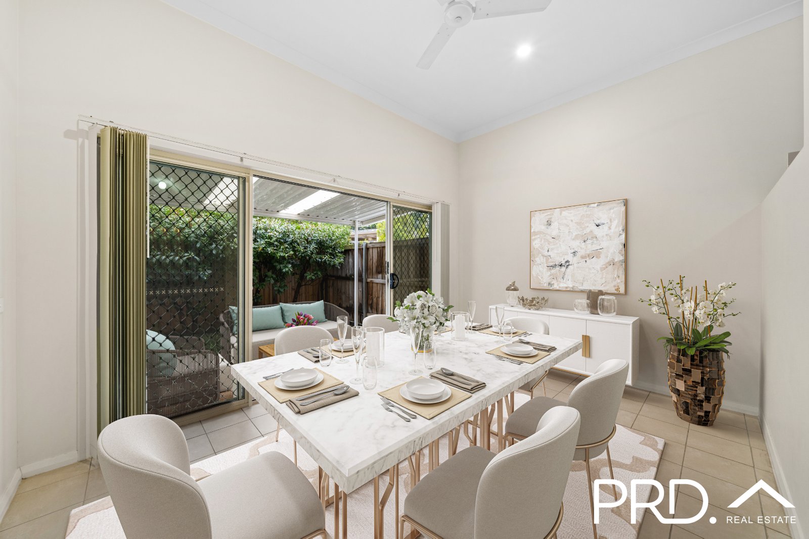 17/2 Fitzgerald Road ERMINGTON 3
