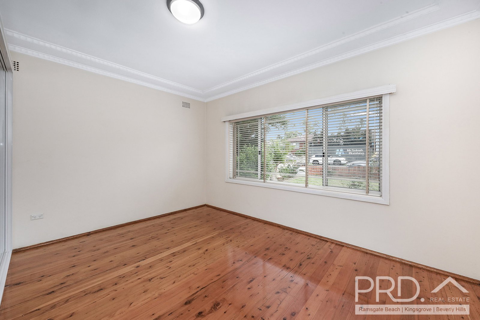 172 Moorefields Road BEVERLY HILLS 2
