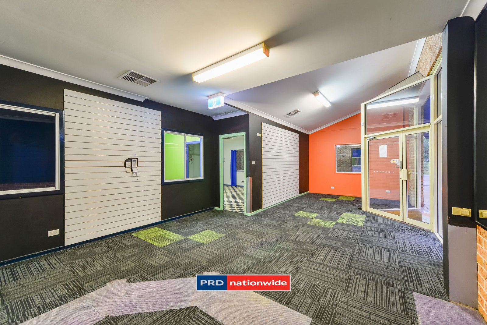 172 Peel Street TAMWORTH 8