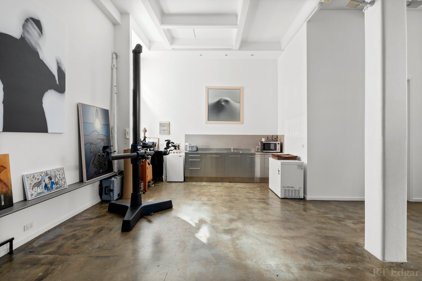 Real Estate and Property in 172 Peel Street, Windsor, VIC