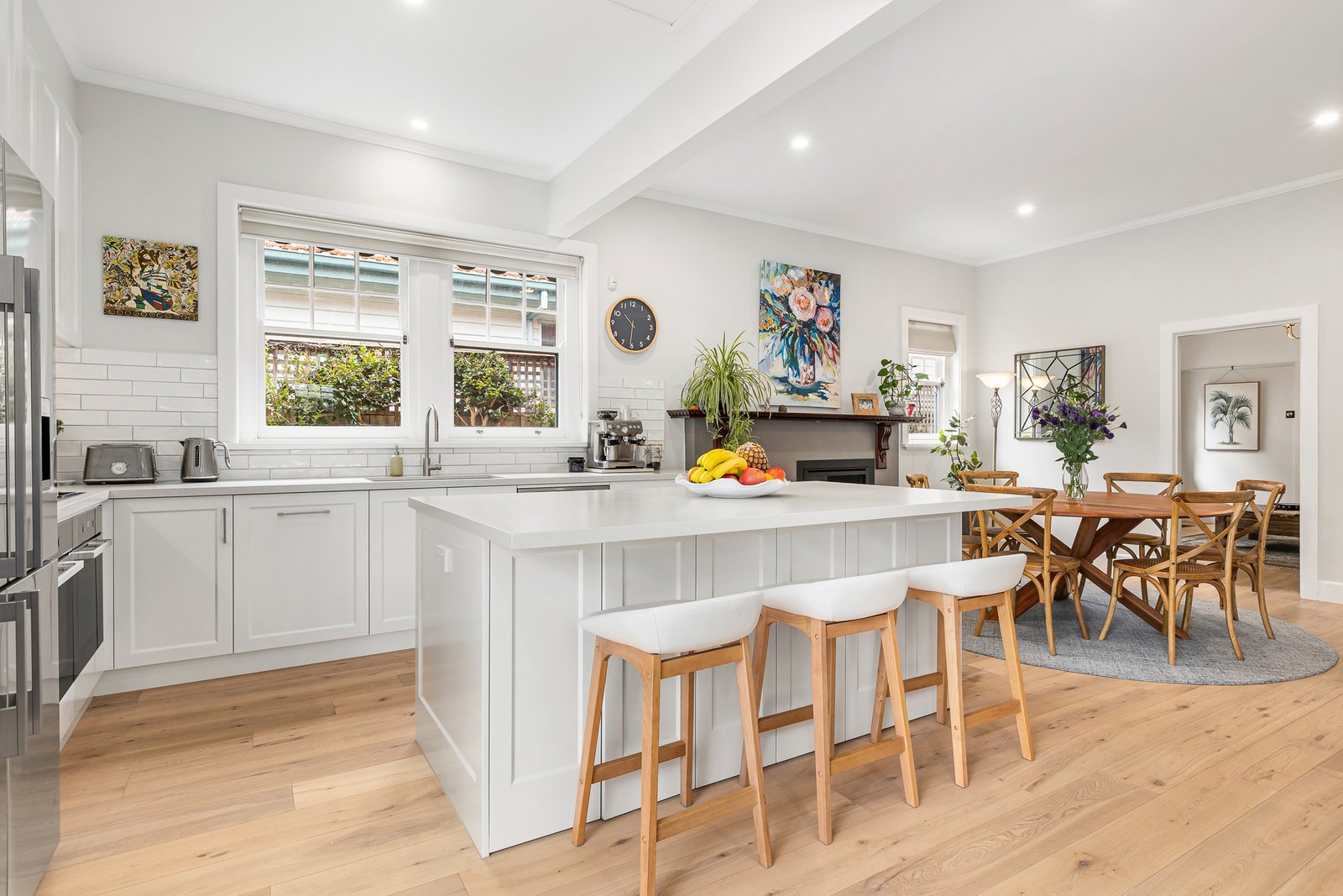 Gallery: 172 South Road
