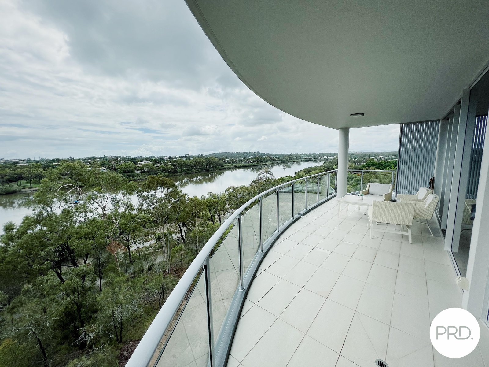 17/2 The Promenade BOYNE ISLAND 12