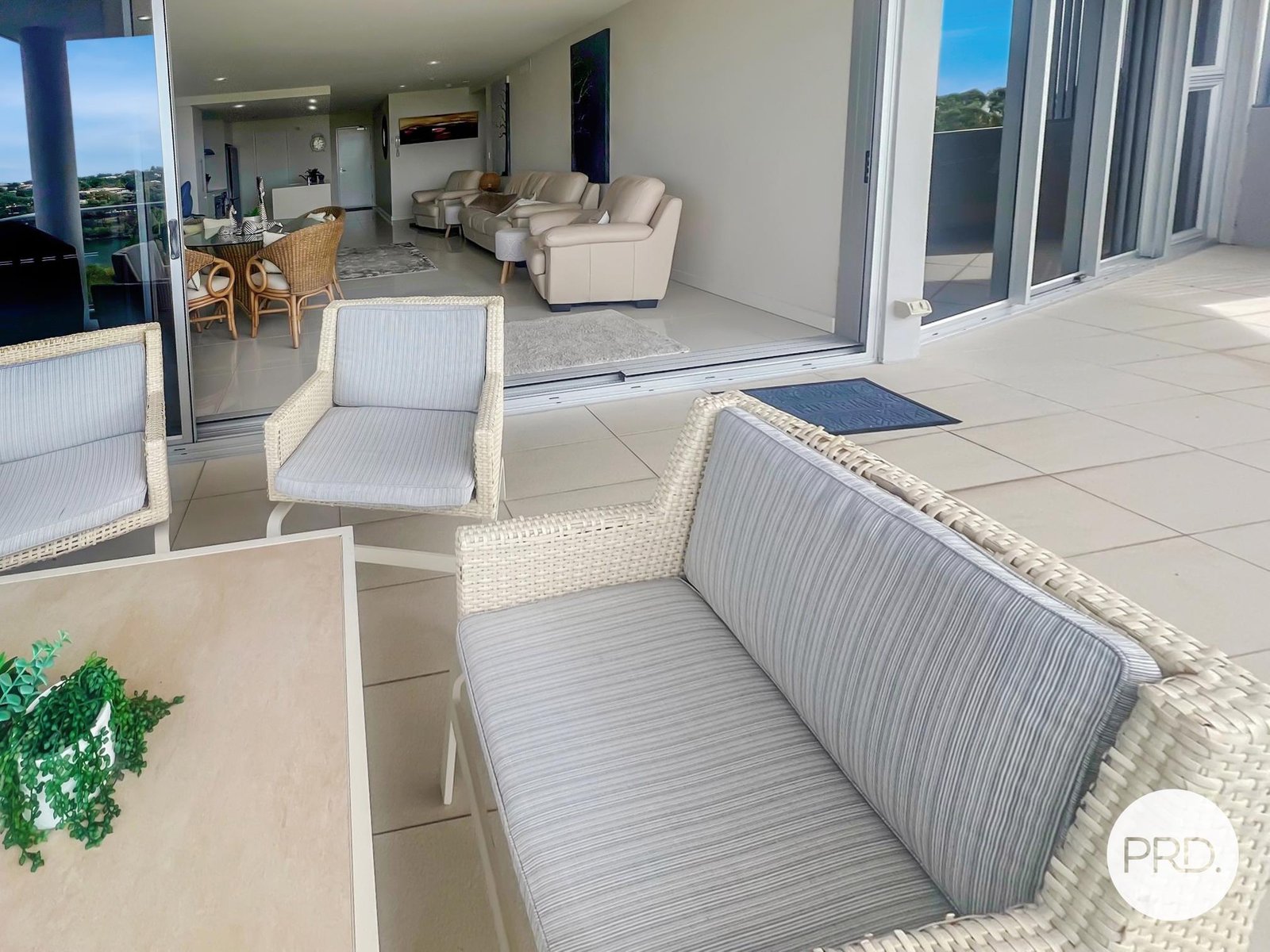 17/2 The Promenade BOYNE ISLAND 15