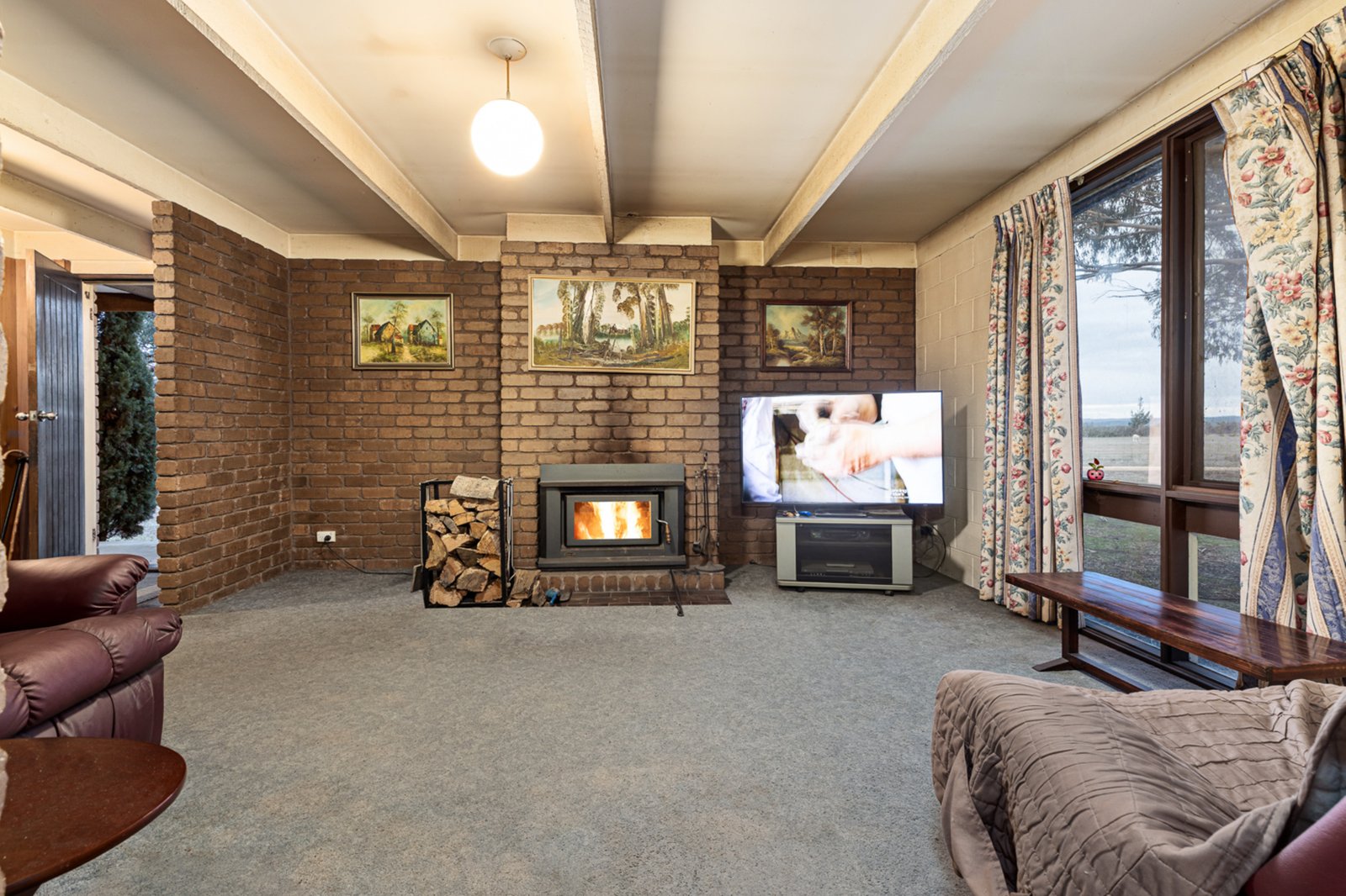 Gallery: 172 Tom Jones Road