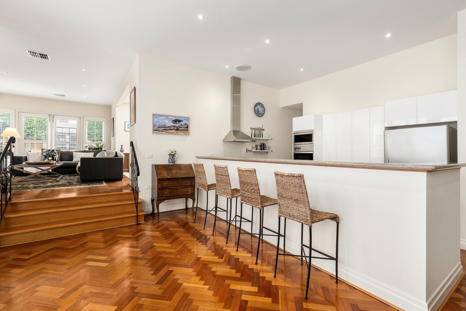 Gallery: 1/72 Well Street