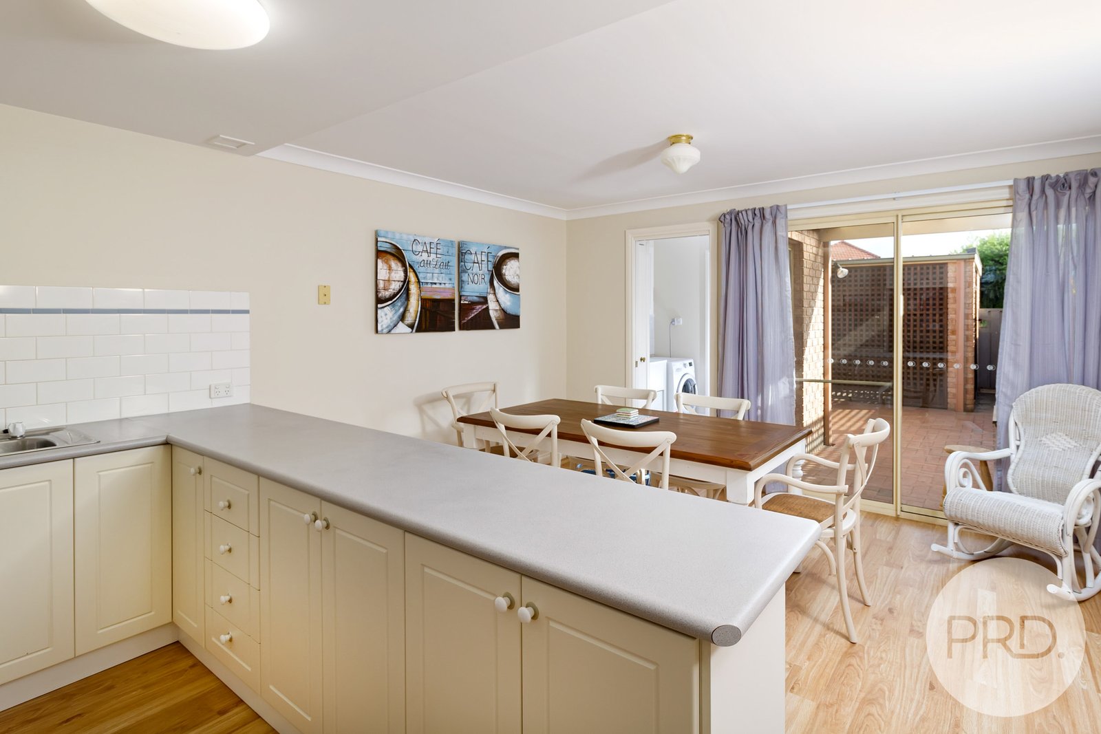 17/200 Fitzmaurice Street WAGGA WAGGA 4