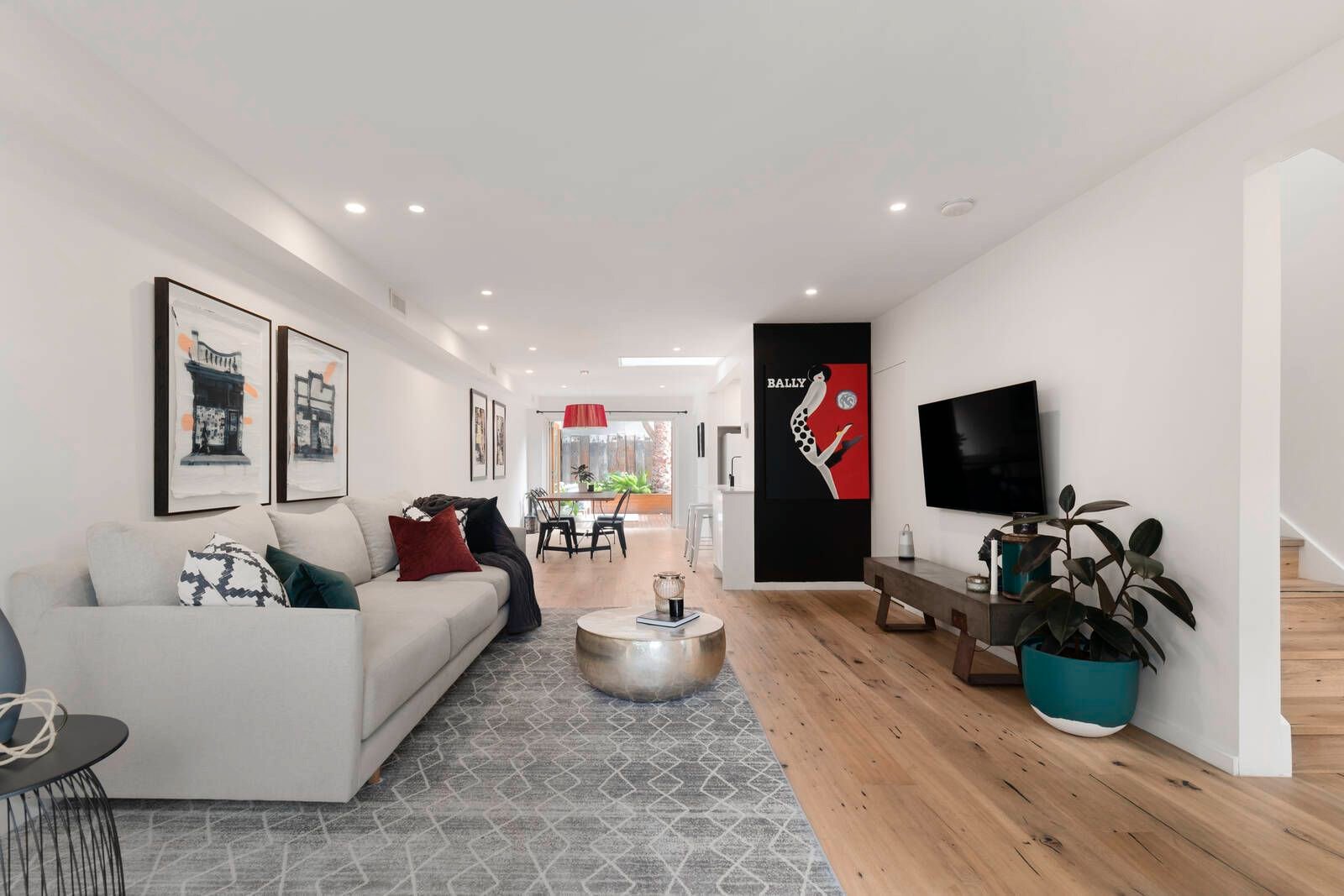 Gallery: 17/201 Graham Street