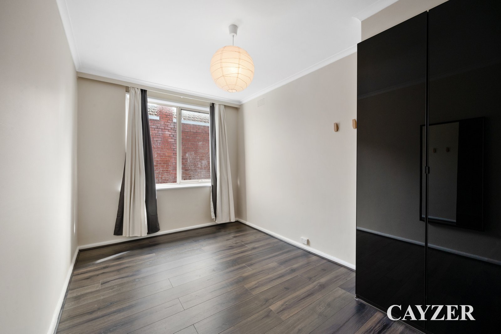 Gallery: 17/206 Canterbury Road