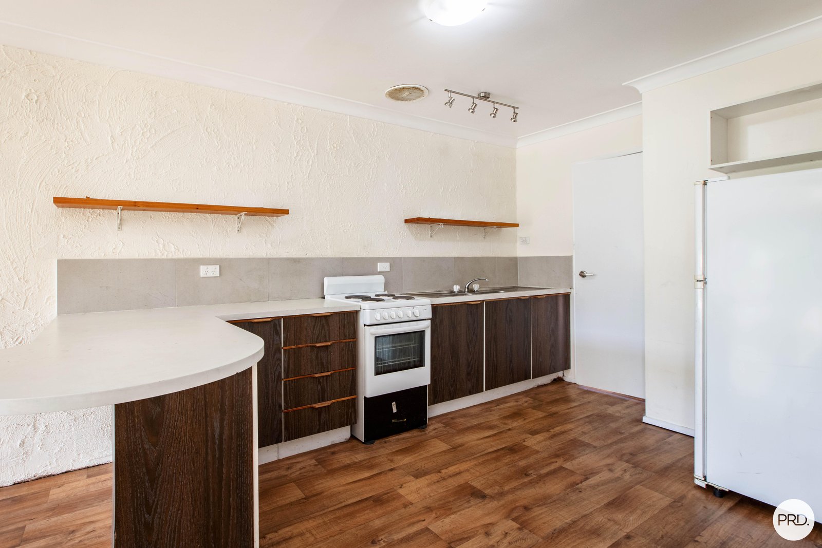 1/724 East Street EAST ALBURY 2