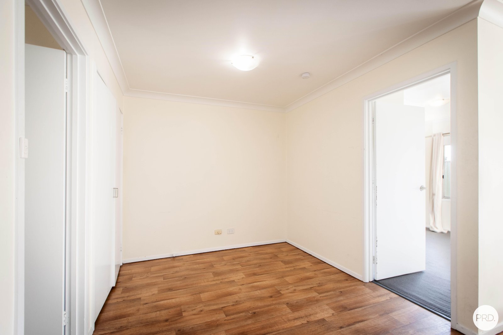 1/724 East Street EAST ALBURY 5