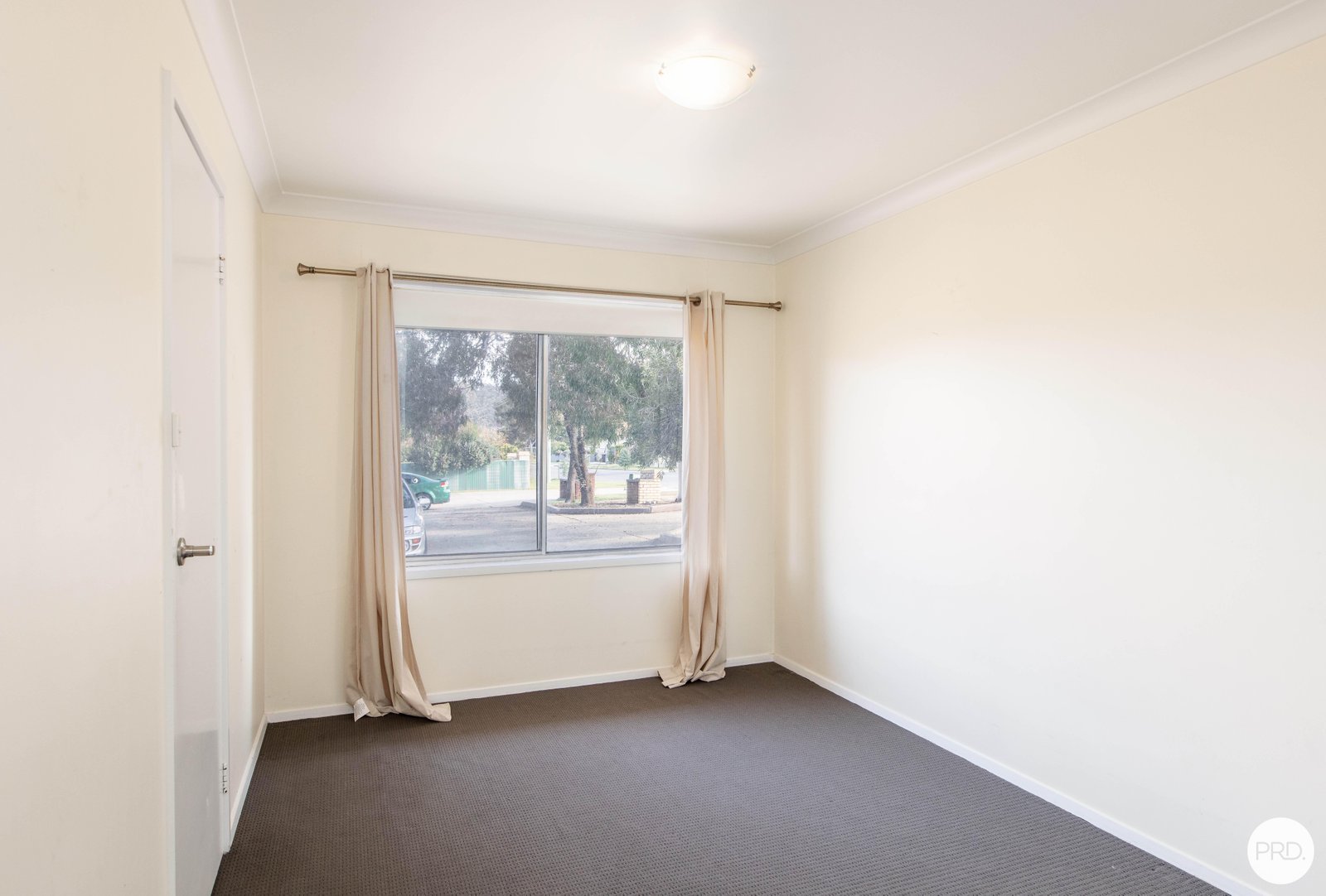 1/724 East Street EAST ALBURY 6