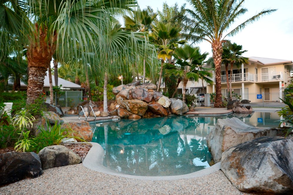 17/24 Pandanus Drive CANNONVALE 14