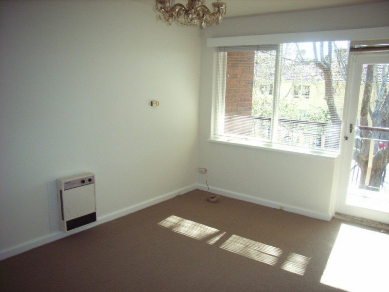 Gallery: 17/24 Park Street