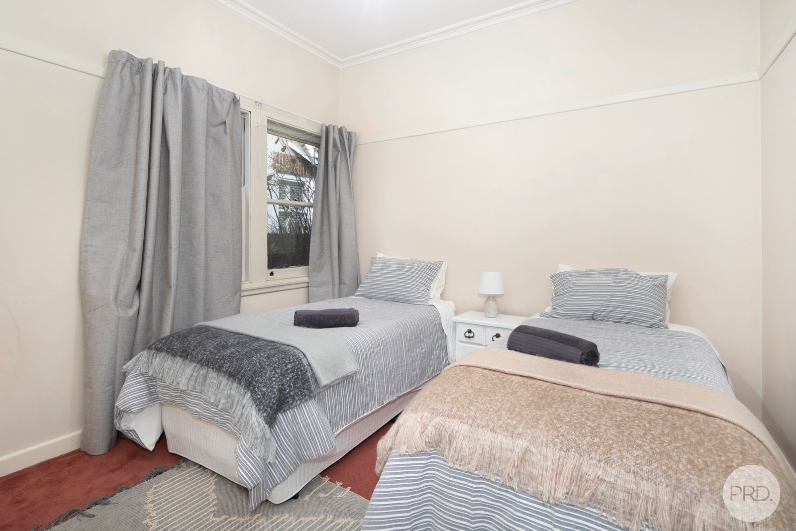 1724 Sturt Street LAKE WENDOUREE 9