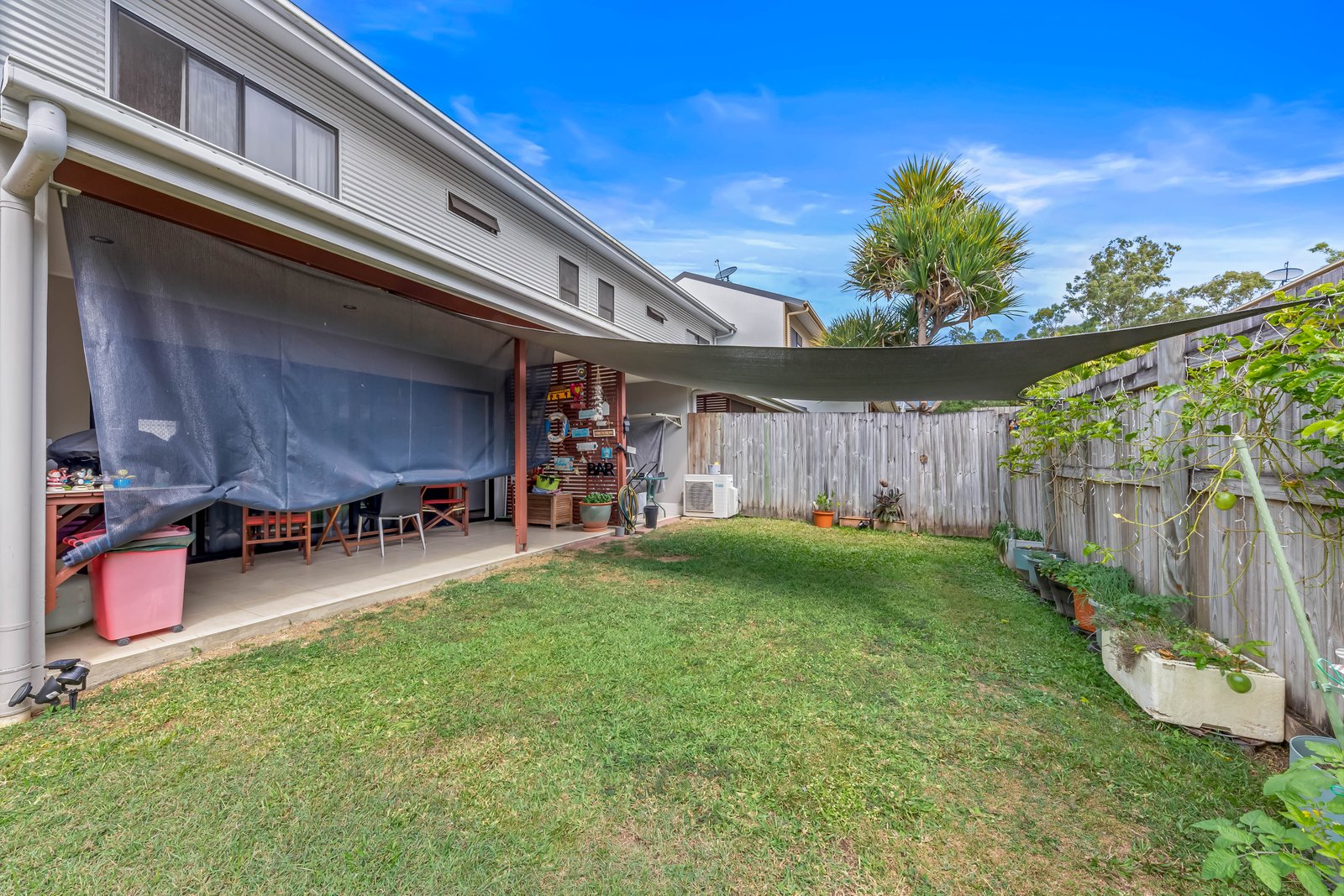 17/25 Abell Road CANNONVALE 2