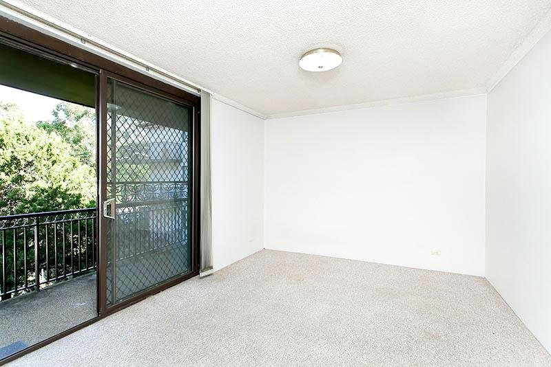 17/26-32 Oxford Street MORTDALE 4