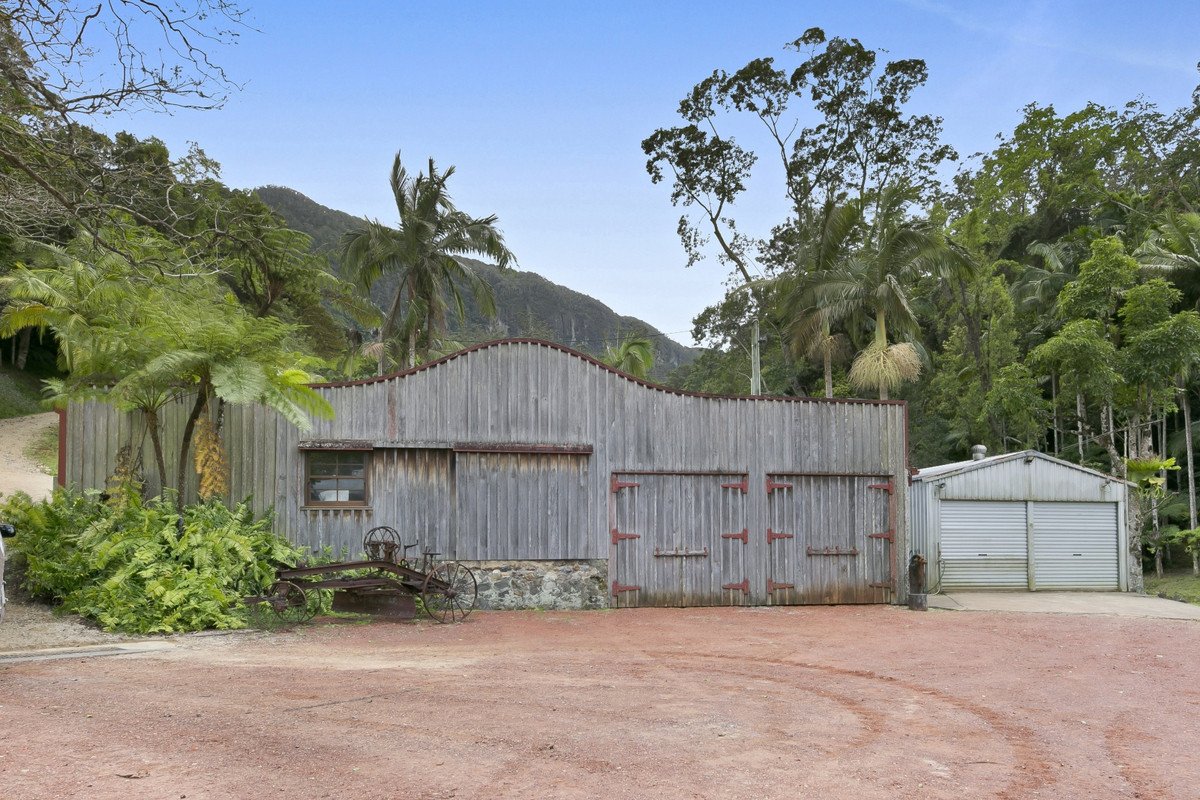 1728 - 1730 Currumbin Creek Road Currumbin Valley 16