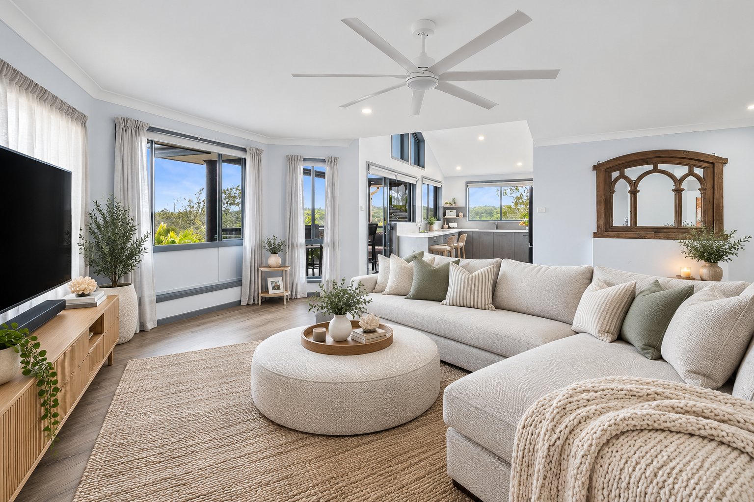 17/2A Bellmount Close ANNA BAY 2