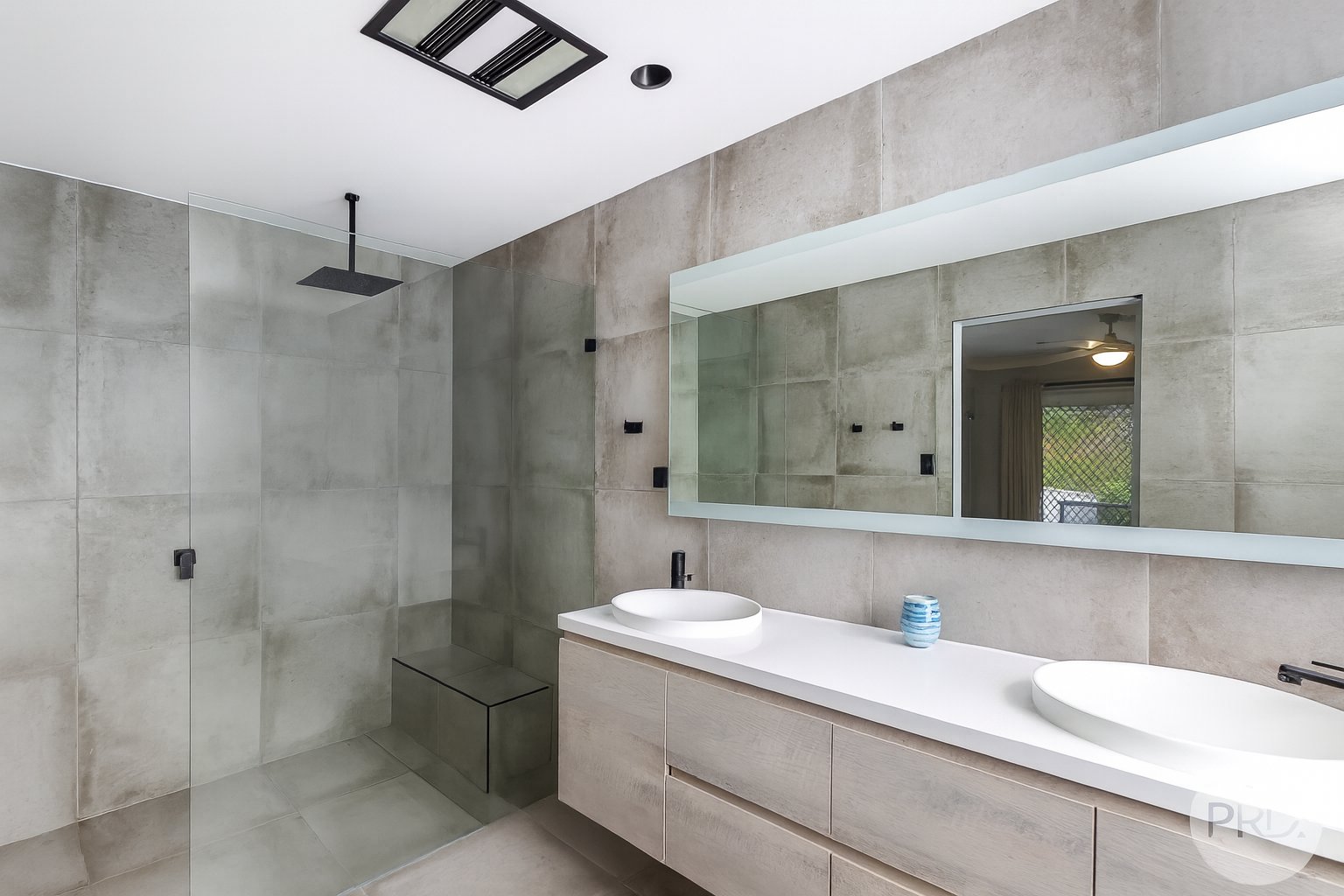 17/2A Bellmount Close ANNA BAY 17