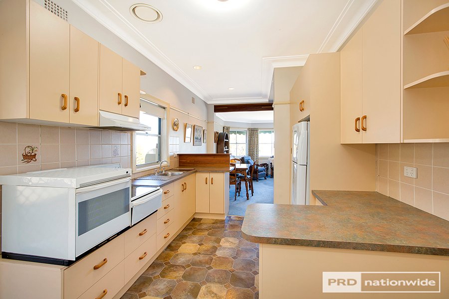 173 Brisbane Street TAMWORTH 9