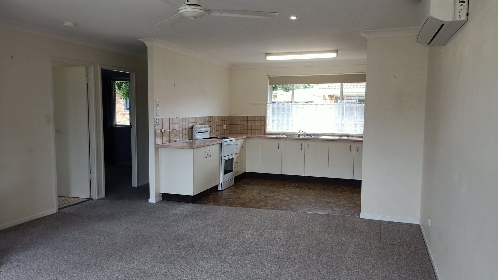 17/3 Donn-Patterson Drive COFFS HARBOUR 2