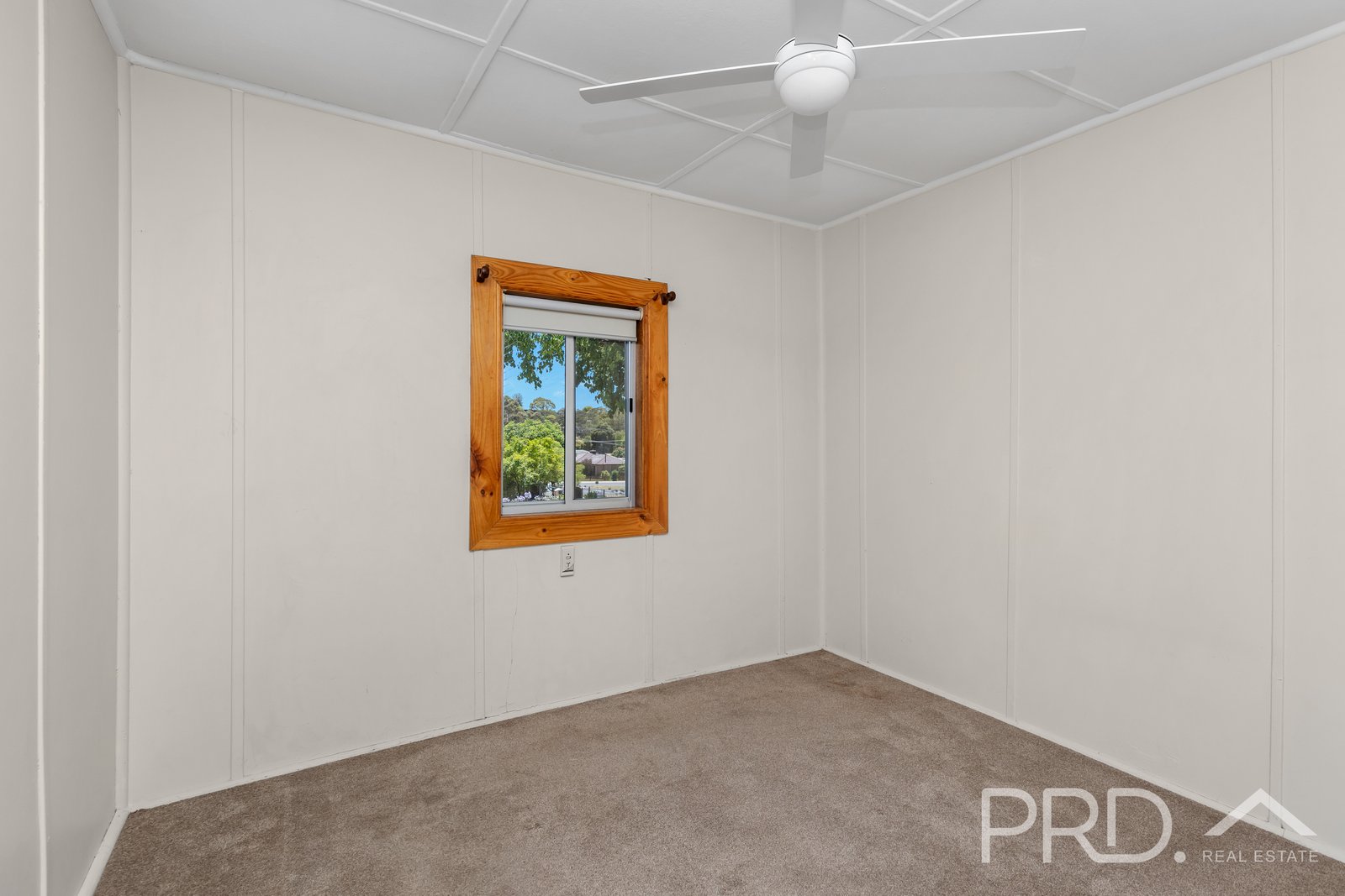 173 Lambie Street TUMUT 9