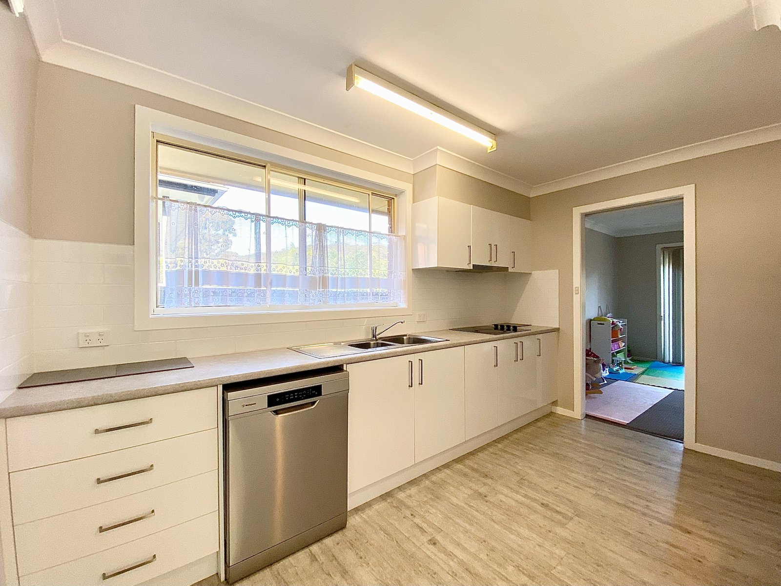 1/73 Rigney Street SHOAL BAY 10