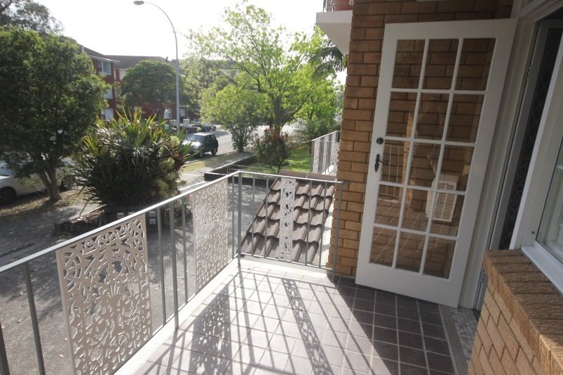 173 Russell Avenue DOLLS POINT 7