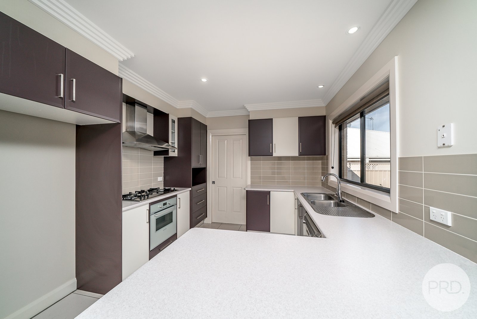 1/73 Stirling  TATTON 3