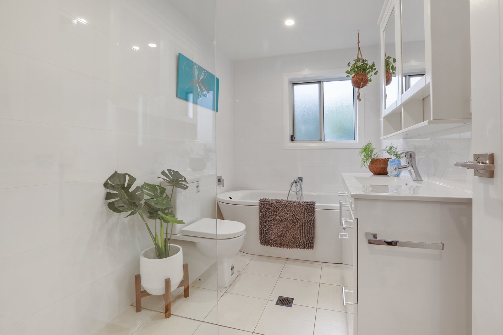 173 Wyndarra Way KOONAWARRA 6