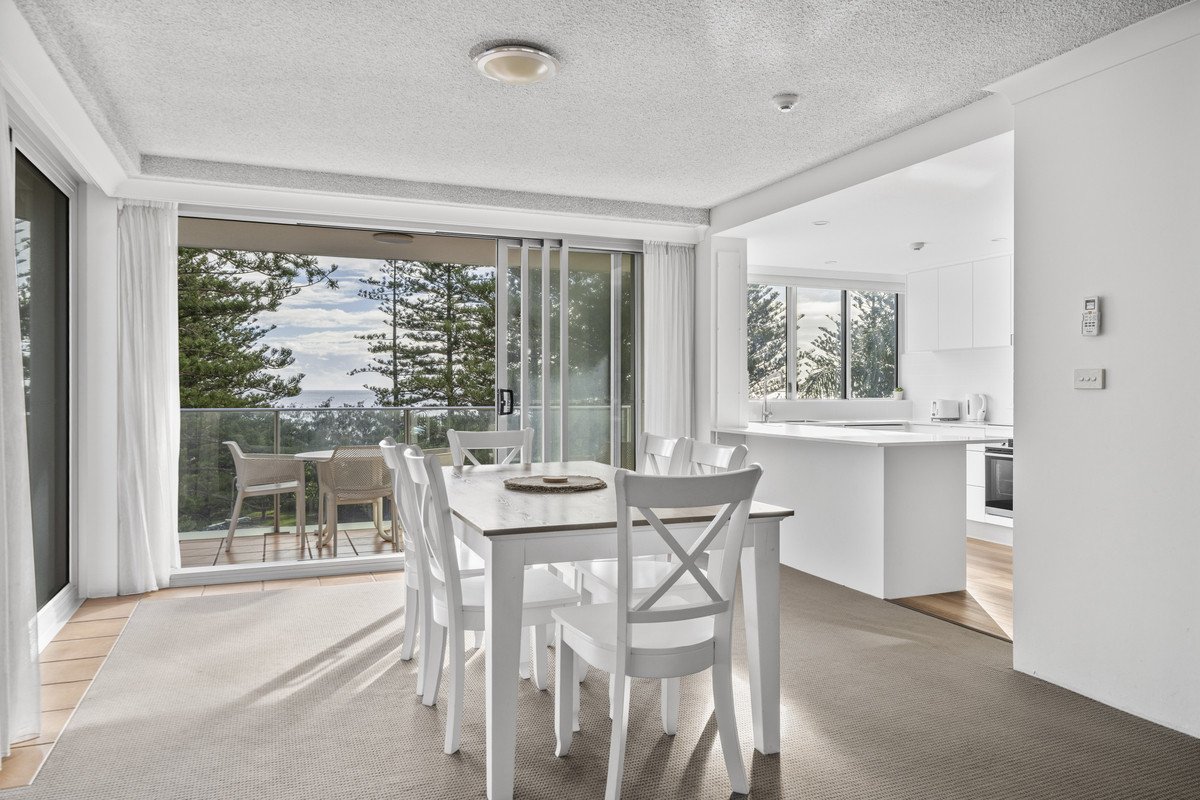 17/30-40 The Esplanade Burleigh Heads 5